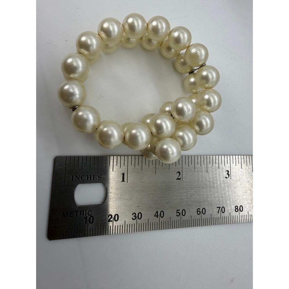 Vintage Double Row Faux Pearl Stretch Bracelet Cream Ivory Beaded 25897AJ - Picture 5 of 7